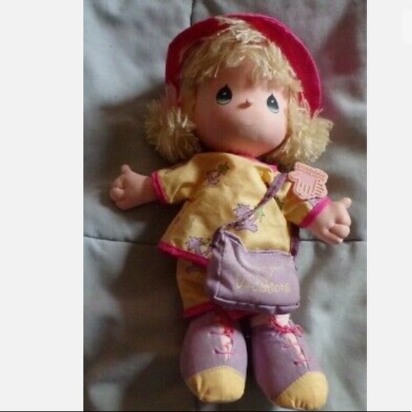 1988 Precious Moments Applause
Vintage August Doll Nellie 2nd Edition
with tag - Picture 10 of 11